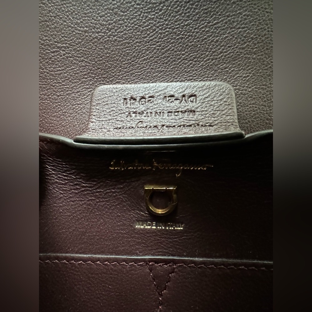 NEW🔥FERRAGAMO Trapezio Canvas & Leather Crossbody Bag🔥 - Picture 16 of 16